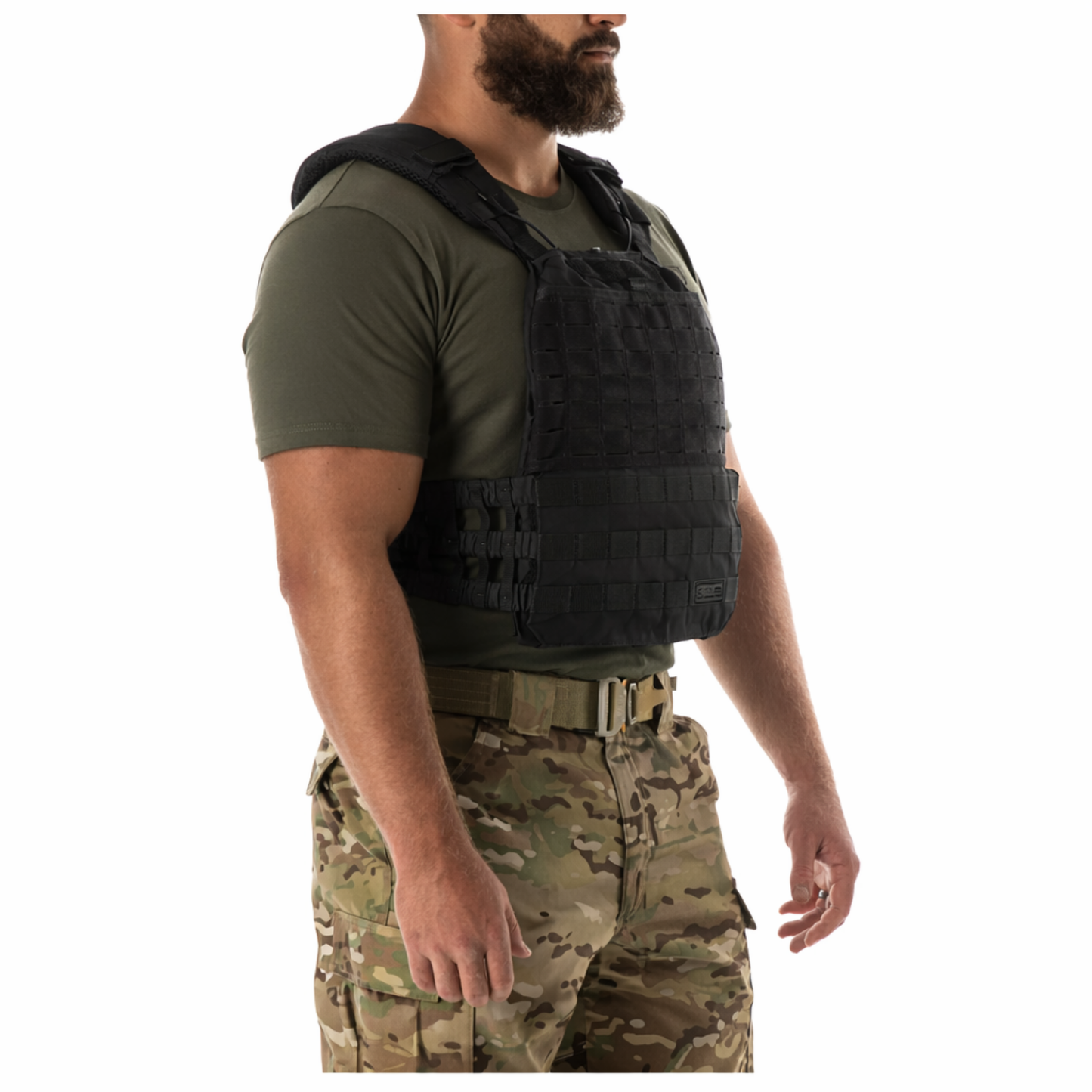 TacTec style tactical plate carrier side view highlighting ergonomic fit and adjustable shoulder straps